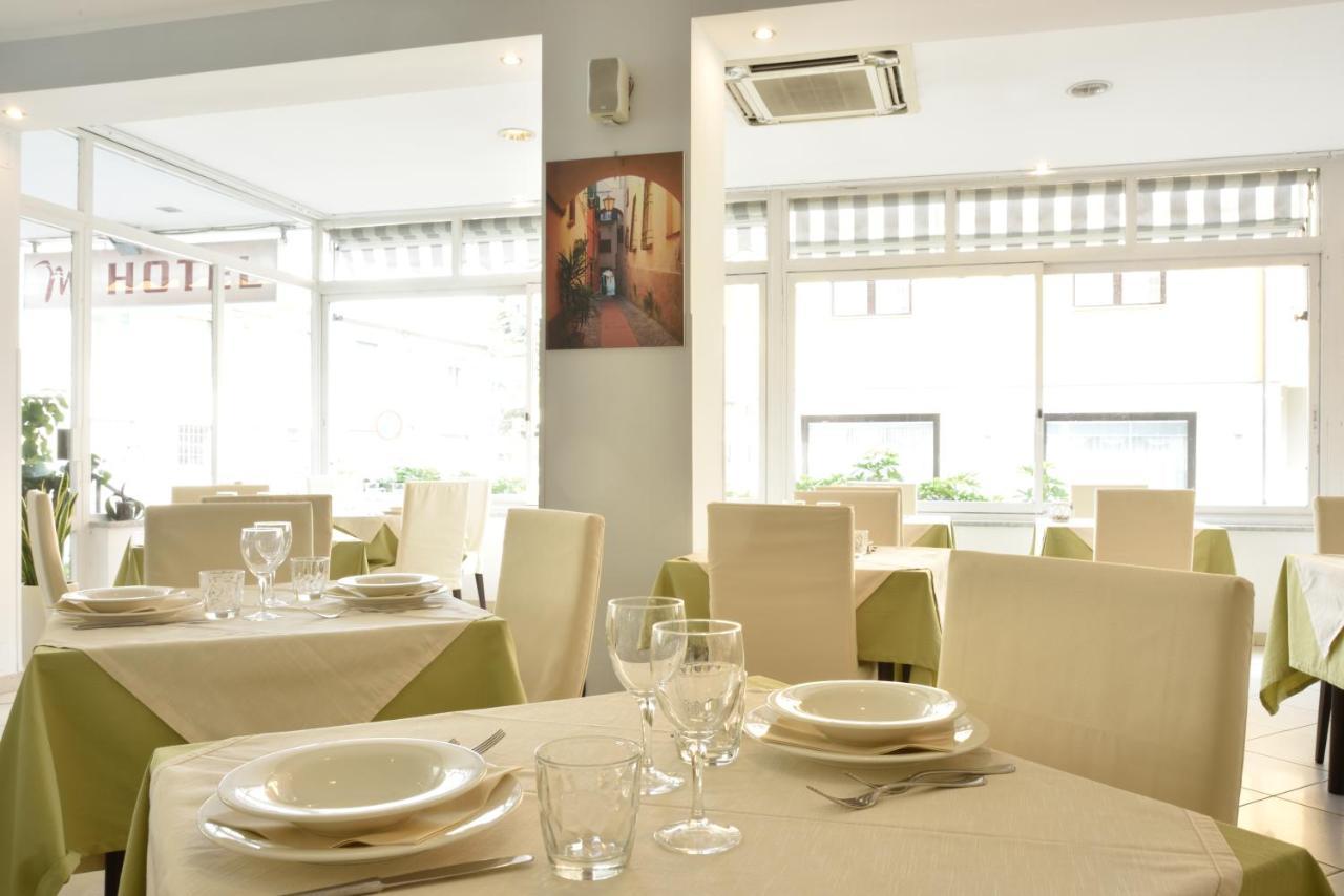Hotel Ristorante La Marina Mhotelsgroup San Bartolomeo Al Mare Exterior foto